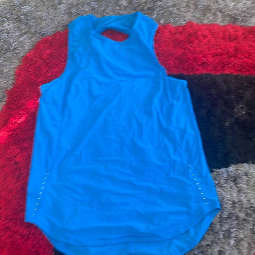 Lululemon bright blue Sculpt Tank Size 8